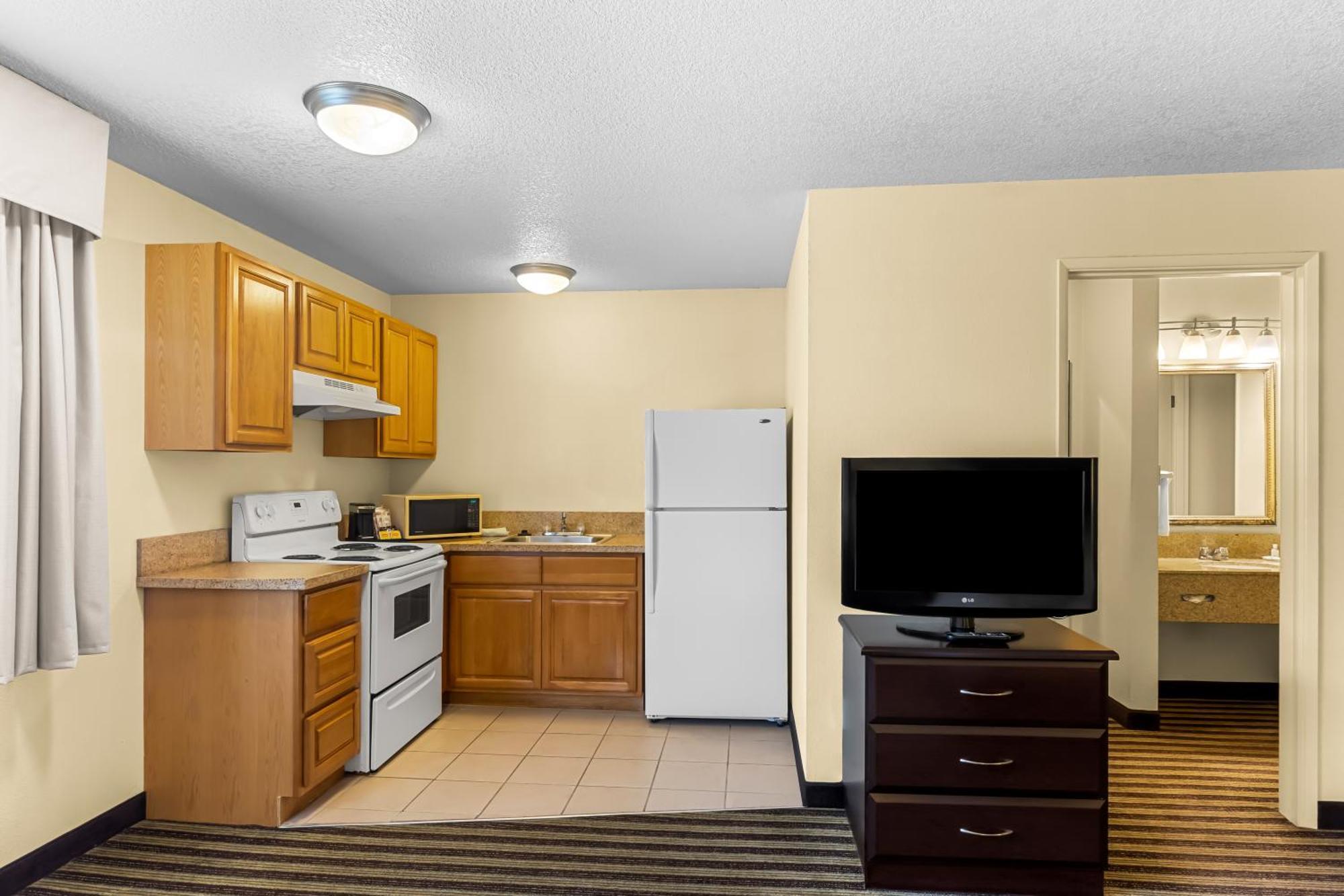 Quality Inn & Suites Vancouver - Hazel Dell Exteriör bild