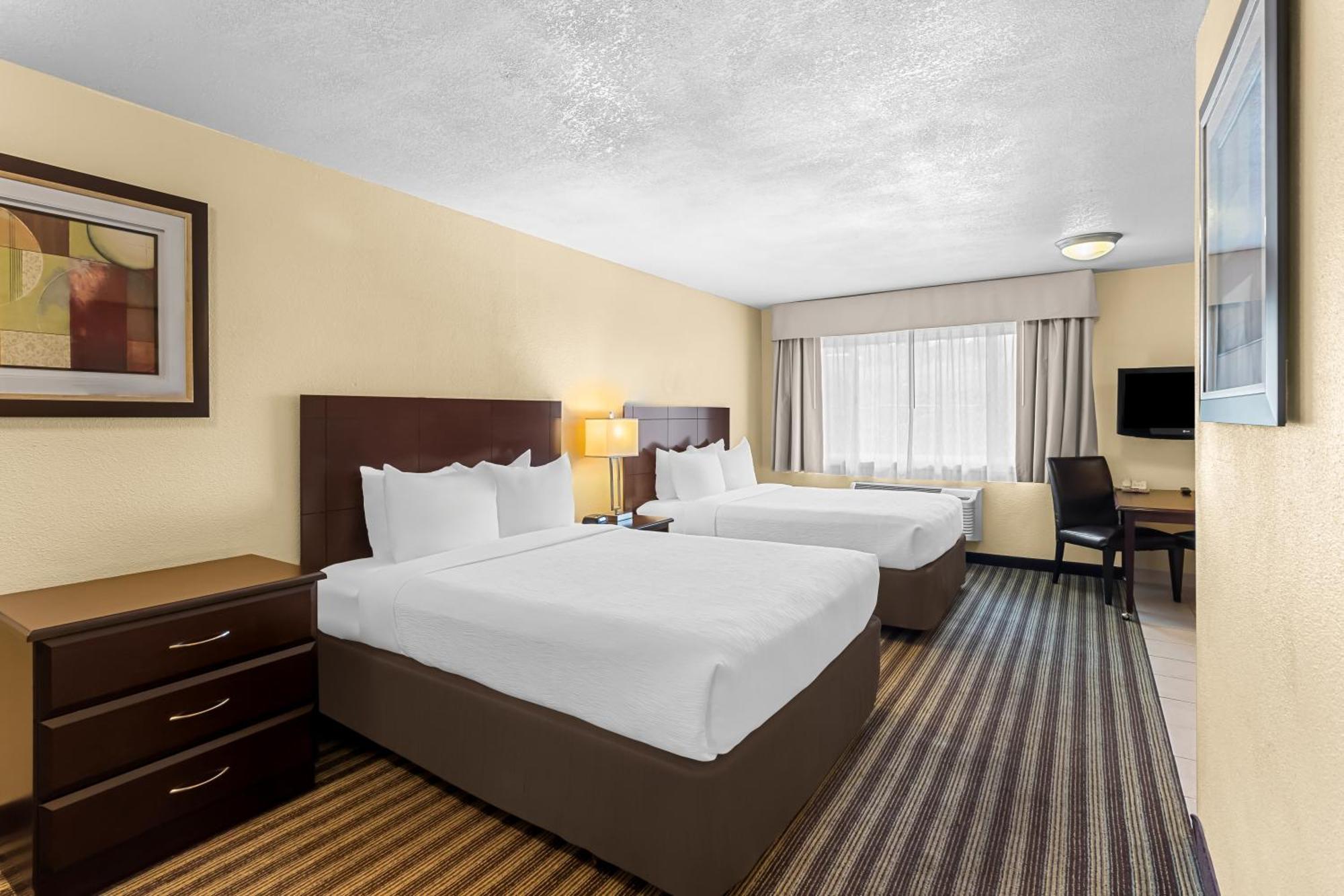 Quality Inn & Suites Vancouver - Hazel Dell Exteriör bild