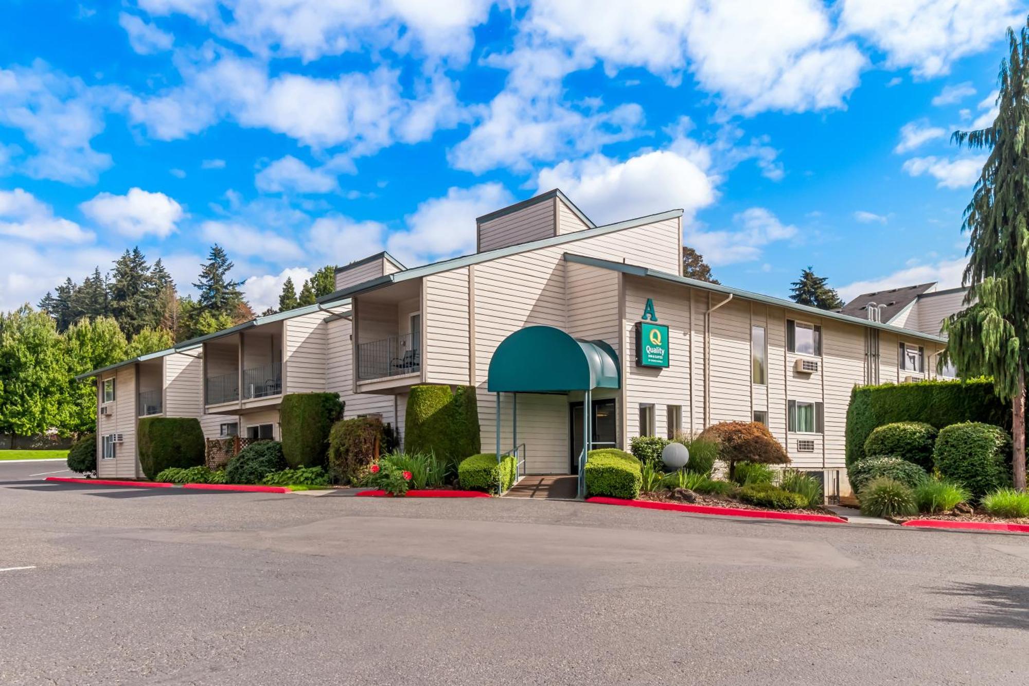 Quality Inn & Suites Vancouver - Hazel Dell Exteriör bild